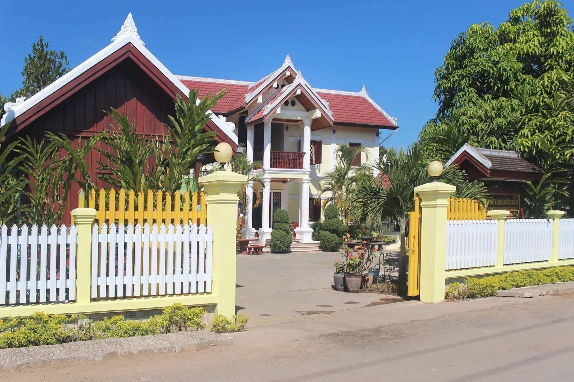 Phonepraseuth Guesthouse Luang Prabang Exterior photo
